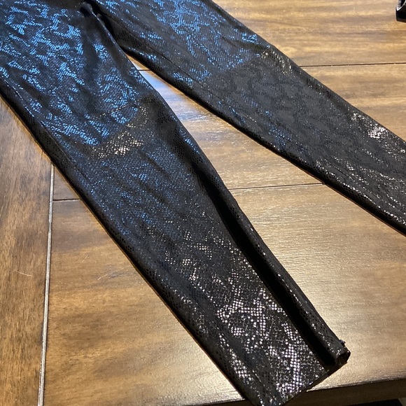 Zara snake print slim pants - Picture 3 of 5